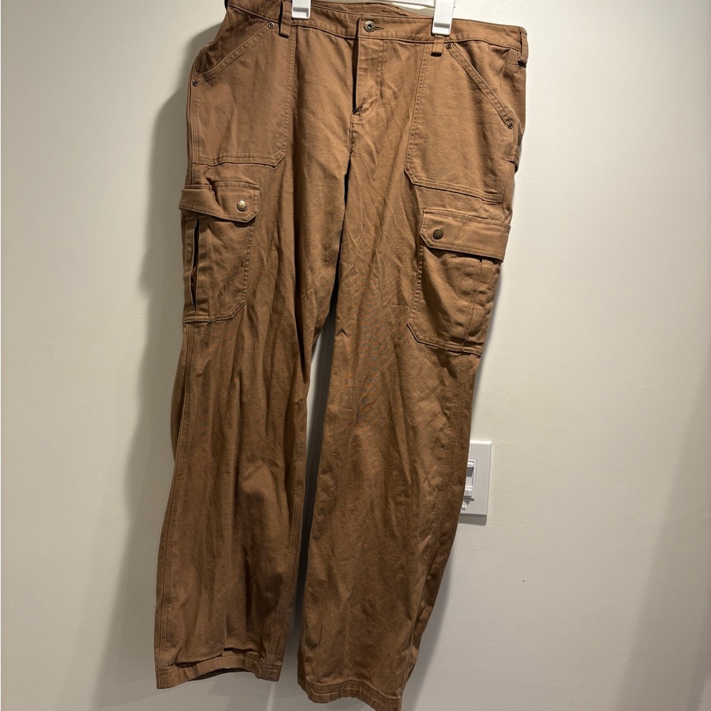 Duluth Trading Company Tan Cargo Pants